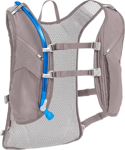 CamelBak Women's Chase Adventure 8 Hydration Vest - for Gravel, Mountain, Bikepacking and Endurace Cycling - 2L Reservoir in Saudi Arabia