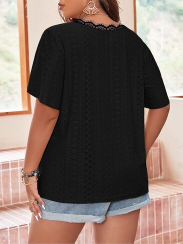 تي شيرت حريمي مقاس كبير بياقة على شكل V وبلوزات من الدانتيل وأكمام جرس صيفية كاجوال فضفاضة مجوفة من الكروشيه in Kuwait