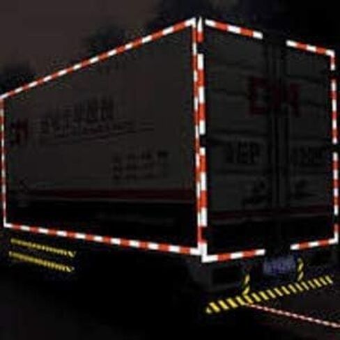 شريط عاكس APT Dot C2، درجة عالية الكثافة، أحمر أبيض للمقطورات والسيارات والدراجات. شريط عاكس للسلامة (2 بوصة × 75 قدم) in Kuwait