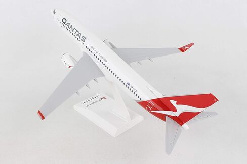 Daron SkyMarks Qantas 737-800 New Livery 1/130 (SKR986) in Saudi Arabia
