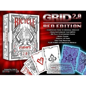أوراق اللعب باللون الأحمر من Bicycle Grid 2.0 تتوهج تحت حجم البوكر بالأشعة فوق البنفسجية