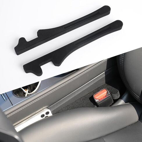 حشو فجوات مقعد السيارة مع فتحات حزام الأمان المتوافقة مع حاصرات الشقوق طراز Tesla Model Y لملحقات Tesla Model 3/Y، ملء الفجوة بين المقعد ووحدة التحكم وإيقاف الأشياء من السقوط (قطعتان) in Kuwait