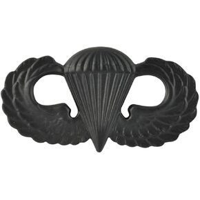 MEDALS OF AMERICA EST. 1976 Army Parachute Badge Black Finish