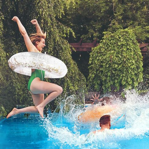 5 قطع 33 بوصة حلقات سباحة قابلة للنفخ لحمام السباحة، أنابيب داخلية لامعة، حلقات حمام سباحة تطفو في الصيف، حلقات سباحة شفافة للأطفال والكبار، مستلزمات حفلات إجازة الشاطئ in Kuwait