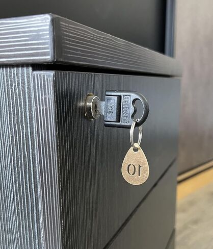 علامات مفاتيح على شكل قطرات نحاسية مع حلقة، سلسلة مفاتيح لعلامات تعريف الأرقام المجوفة، حلقات مفاتيح مرقمة in Kuwait