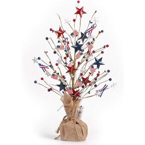 شجرة طاولة اصطناعية باللون الأحمر والأبيض والأزرق وشجرة طاولة على شكل نجمة ليوم العلم الأمريكي في الرابع من يوليو، قاعدة من الخيش مع سلسلة ضوء العلم الوطني للديكور الوطني لسطح الطاولة في الأماكن المغلقة والخارجية in Kuwait