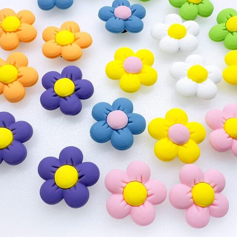 30 50 100 قطعة من حليات الأحذية لتزيين أحذية القبقاب، مجموعة إكسسوارات أحذية عشوائية للأطفال والبنات والأولاد والكبار، هدية عيد ميلاد لحفلات عيد الهالوين...، صغيرة، معدن غير ثمين، بدون أحجار كريمة in Kuwait