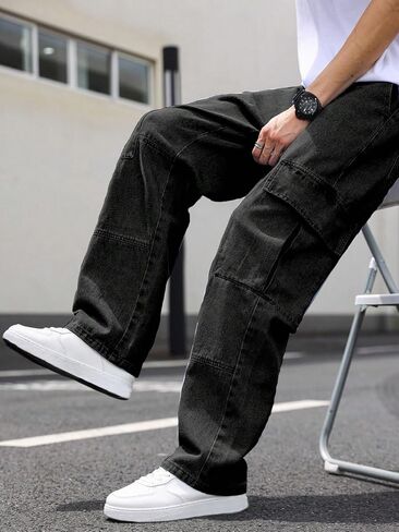 Verdusa Men's Casual Cargo Pants High Waist Straight Leg Jeans with Pockets in Saudi Arabia