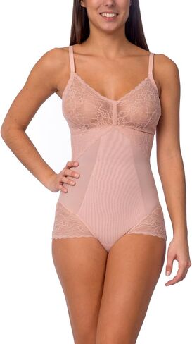 بدلة قطعة واحدة مثيرة من الدانتيل بشبكة قوية مع لوحة تشكيل أمامية in Kuwait