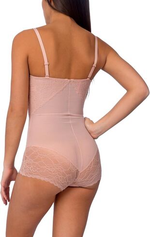 بدلة قطعة واحدة مثيرة من الدانتيل بشبكة قوية مع لوحة تشكيل أمامية in Kuwait