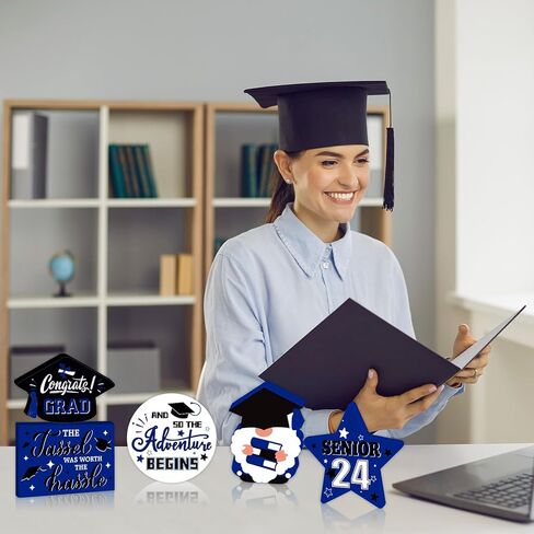 5 قطع 2024 ديكور صينية متدرجة فئة 2024 علامة طاولة خشبية تهنئة غراد ثلاثية الأبعاد ديكور خشبي للطاولة، ديكور خشبي للتخرج، هدايا التخرج لطلاب الكلية والبنات والأولاد مجموعة خضراء in Kuwait