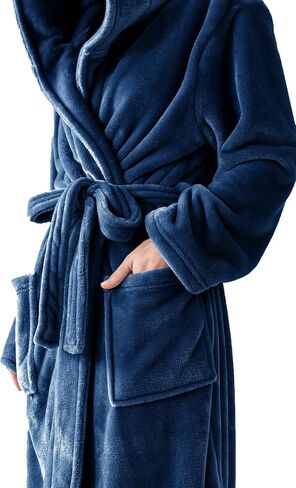 Women's Hooded Long Bathrobe, Silky Soft Lightweight Plush Fleece Robe Warm and Comfy to Wear in Saudi Arabia