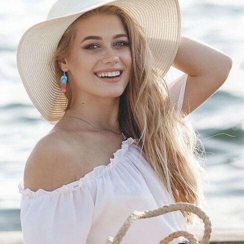 Hawaii Summer Earrings for Women Girls Fun Double-sided Print Wood Beach Earrings for Luau Hula Party Vocation Lightweight Tropical Coconut Palm Tree Flip-flops Shaped Holiday Dangle Earrings in Saudi Arabia
