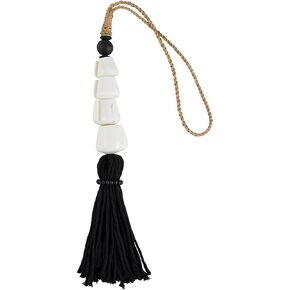 47th & Main Hanging Beach Décor Boho Style Twine Tassels with Shells, 26" Long, Large Shells