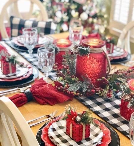 B-COOL Buffalo Plaid Table Runner Black Red Checked Table Runner 2 Packs 13x108 Inch Christmas Holiday Plaid Table Runners Xmas Table Decorations in Kuwait