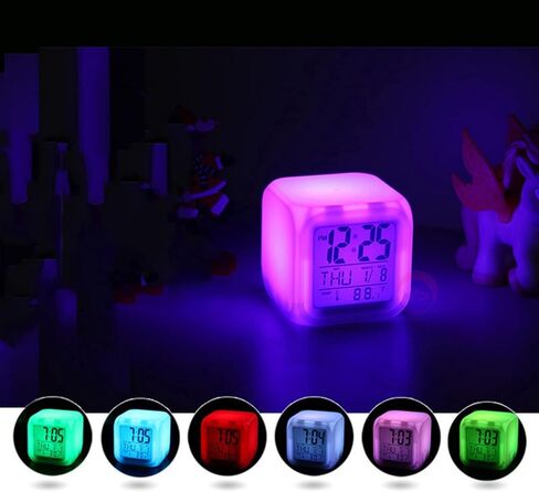 ساعة منبه رقمية، ساعة منبه رقمية كبيرة الحجم مع غفوة درجة حرارة منبه للوقت والتاريخ، ساعة منبه مكعبة متوهجة ليلية LED مع إضاءة ليلية بـ 7 ألوان لغرفة النوم، سهلة الضبط، تعمل بالبطارية in Kuwait