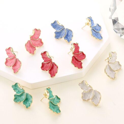 Irregular Petal Earrings For Women and Girls Flower Stud Earrings Lightweight Hypoallergenic Stud Earrings Florl Earrings Flower Dangle Earrings Trendy Jewelry Gift in Saudi Arabia