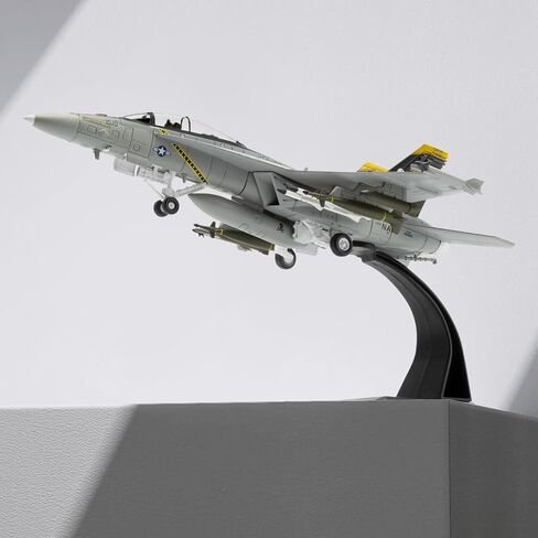 1/100 Fighter Jet Model F/A-18 Strike Fighter diecast Military Airplanes Aircraft kit for Collection and Gift in Kuwait