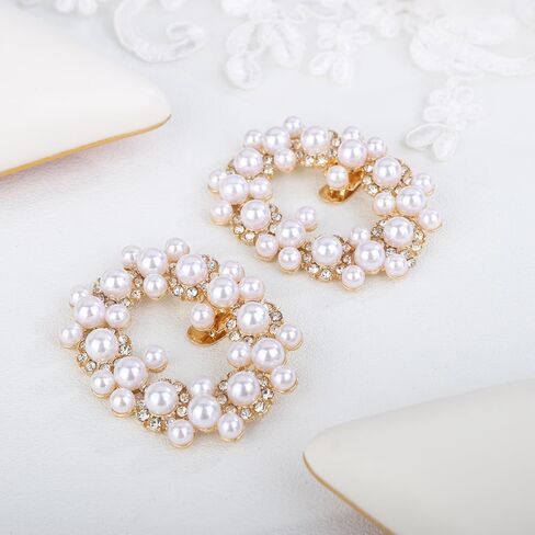 زوج واحد من مشابك الأحذية من حجر الراين والكريستال واللؤلؤ وأبازيم الأحذية الأنيقة والإكسسوارات والإكسسوارات والمجوهرات والأحذية ذات الكعب العالي للنساء in Kuwait