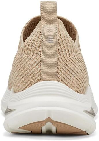 Easy Spirit Easywalk Women's Sneaker in Saudi Arabia