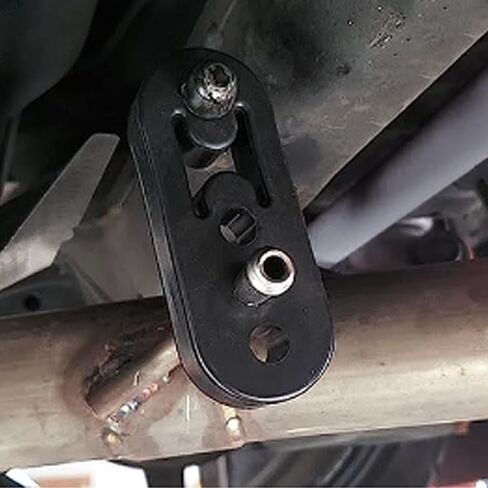 قطعتان من وسادة مطاطية معلقة لأنبوب عادم السيارات، عروة رفع كاتم الصوت المسامية العامة بأربعة فتحات، حلقة تعليق كاتم صوت ماسورة العادم، مناسبة لمعظم الموديلات (أسود) in Kuwait