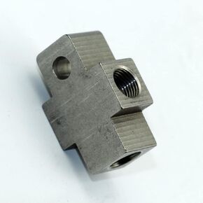 2pcs SUS T-type T TEE 3 way 3-way Metric Female M10 x 1.0 brake line coupler fitting connector splitter w/t locating lug