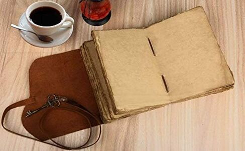 مجلة الجلود الرئيسية - مجلة جلدية ملزمة له - دفتر رسم جلدي - كتاب الظلال مجلة خمر دفتر ملاحظات فارغ - حافة سطح السفينة العتيقة المصنوعة يدويًا 200 ورقة (بني 7 × 5 بوصات) in Kuwait