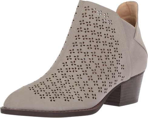 CL من Chinese Laundry Women's Cambria Ankle Boot in Saudi Arabia