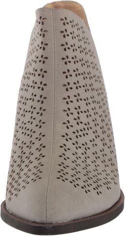 CL من Chinese Laundry Women's Cambria Ankle Boot in Saudi Arabia