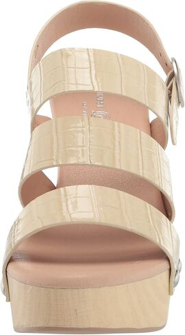 Chinese Laundry Women's Fenny Pump in Kuwait