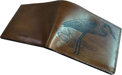 محفظة جلدية مصنوعة يدويًا بنمط حيوان، هدية جلدية للذكرى السنوية للأب والزوج والصديق - تشريح القرش in Kuwait