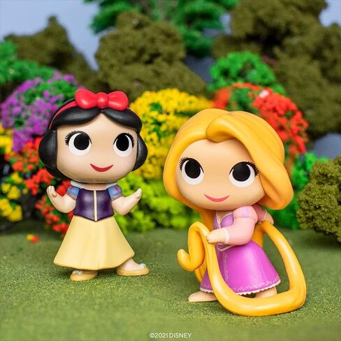 Funko Mystery Mini: Ultimate Princess 12 قطعة PDQ - سنو وايت - أميرات ديزني - شخصية فينيل قابلة للتجميع - فكرة هدية - بضائع رسمية - للأطفال والكبار - محبي الأفلام وعرضها in Kuwait