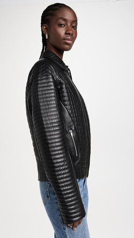 سترة روزا للنساء من مياو in Kuwait