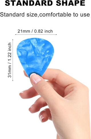 30 قطعة من أعواد جيتار السيليلويد مقاس 0.96 مم، هدية فريدة من نوعها للجيتار الصوتي، القيثارة، الباس، مع 3 سلاسل مفاتيح جلدية للجيتار ملفوفة في صندوق من القصدير الأسود in Kuwait