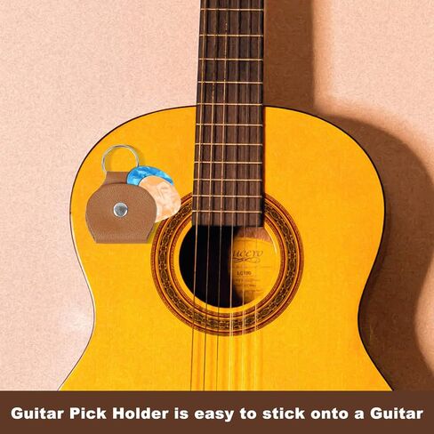 30 قطعة من أعواد جيتار السيليلويد مقاس 0.96 مم، هدية فريدة من نوعها للجيتار الصوتي، القيثارة، الباس، مع 3 سلاسل مفاتيح جلدية للجيتار ملفوفة في صندوق من القصدير الأسود in Kuwait