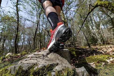Salomon Men's Speedcross 5 GTX Hiking Shoe, Biking Red, 9.5US in Saudi Arabia
