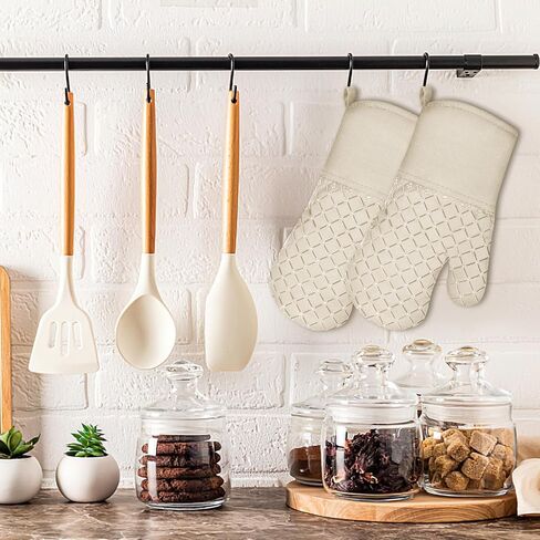 قطعتان من قفازات الفرن المقاومة للحرارة للمطبخ، وقفازات فرن المطبخ، وقفازات فرن طويلة وحامل وعاء مع شريط سيليكون غير قابل للانزلاق وبطانة قطنية ناعمة، قفازات فرن من السيليكون للطهي والخبز وقفازات الشواء in Kuwait