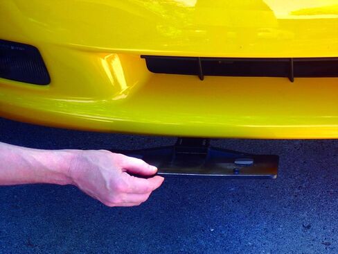 Show N Go Retractable License Plate Holder in Saudi Arabia