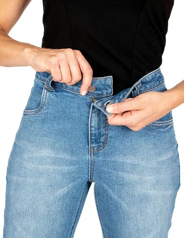HUE Women's Mid-Rise Straight Leg Jeans in Saudi Arabia