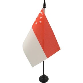 AZ FLAG Singapore Table Flag 4'' x 6'' - Singaporean Desk Flag 15 x 10 cm - Black Plastic Stick and Base