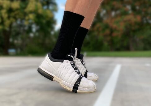 TCK Basketball Socks for Men or Women 9-11, 10-13, Elite Athletic Cushion Crew Socks with Arch Compression 3-pack in Saudi Arabia