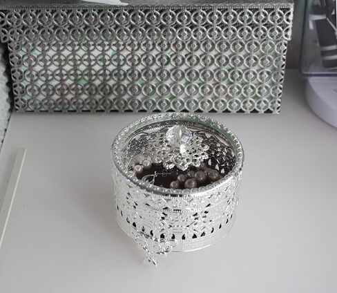 Vintage Round Jewelry Decorative Trinket Box Ring Box Antique Metal Case 4.7 inch (Shiny Silver, Small) in Saudi Arabia