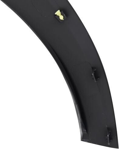 إطار قولبة للعجلات مناسب لنيسان كيكس 2018 2019 2020 شريط عجلات أسود (خلفي يمين/جانب الركاب) in Kuwait