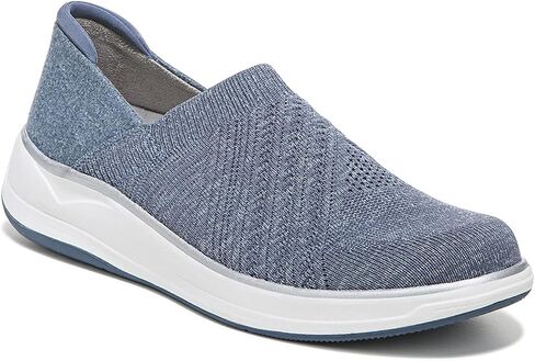 Bzees Womens Triumph Slip-On in Kuwait