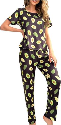 Women's 2 Piece Pajama Set Heart Print Short Sleeve Round Neck Tee Top and Pants Pj Set Cute Sleepwear in Saudi Arabia