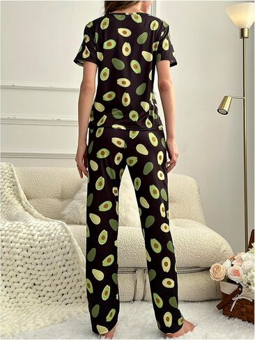 Women's 2 Piece Pajama Set Heart Print Short Sleeve Round Neck Tee Top and Pants Pj Set Cute Sleepwear in Saudi Arabia