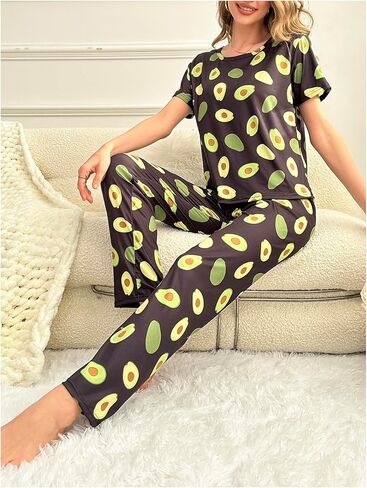 Women's 2 Piece Pajama Set Heart Print Short Sleeve Round Neck Tee Top and Pants Pj Set Cute Sleepwear in Saudi Arabia