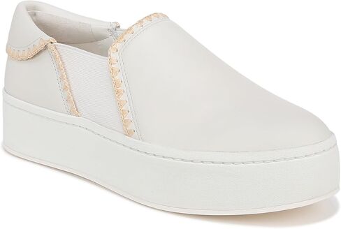 حذاء رياضي نسائي من Vince Warren سهل الارتداء باللون الأبيض/الرافية 9.5 M in Kuwait