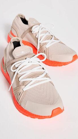 حذاء أديداس من ستيلا مكارتني للسيدات Ultraboost 20 in Kuwait