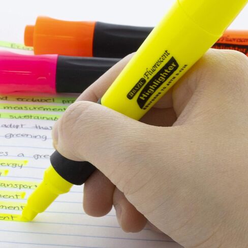 BAZIC Highlighter Yellow Color Desk Style, Soft Grip Chisel Tip Broad Fine Line Highlighters, Unscented Coloring Marker (3/Pack), 1-Pack in Saudi Arabia